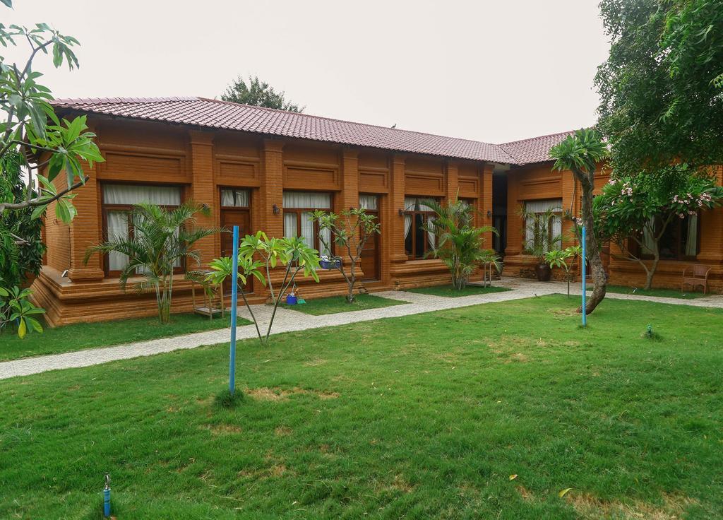 באגאן Manisanda Hotel מראה חיצוני תמונה